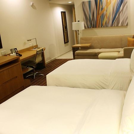 Hyatt Place Shenzhen Airport Zimmer foto